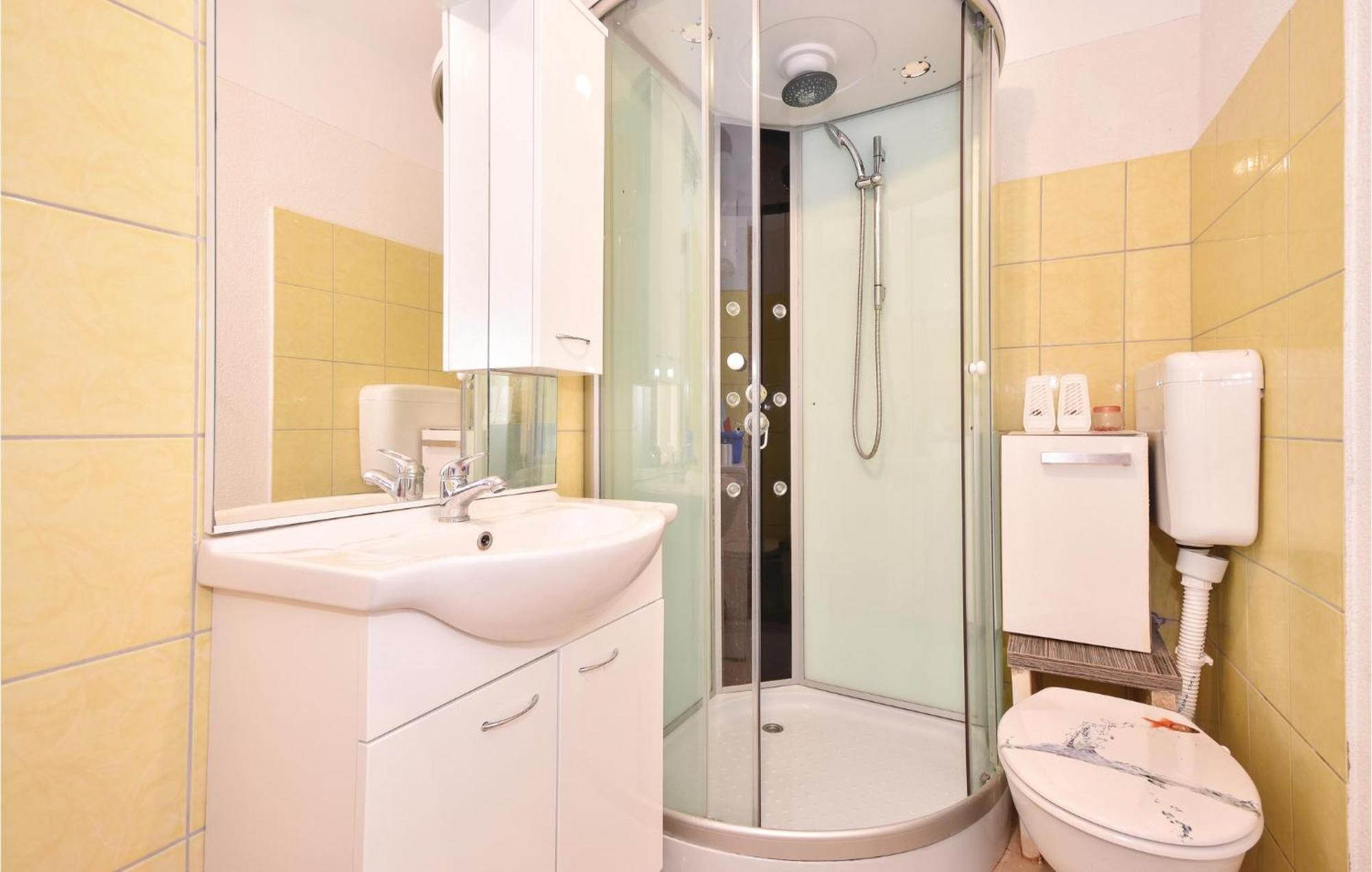 2 Bedroom Gorgeous Apartment In Stomorska Zewnętrze zdjęcie